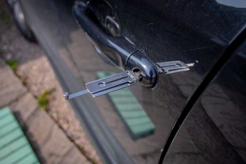The Role of a Locksmith in Vehicle Safety